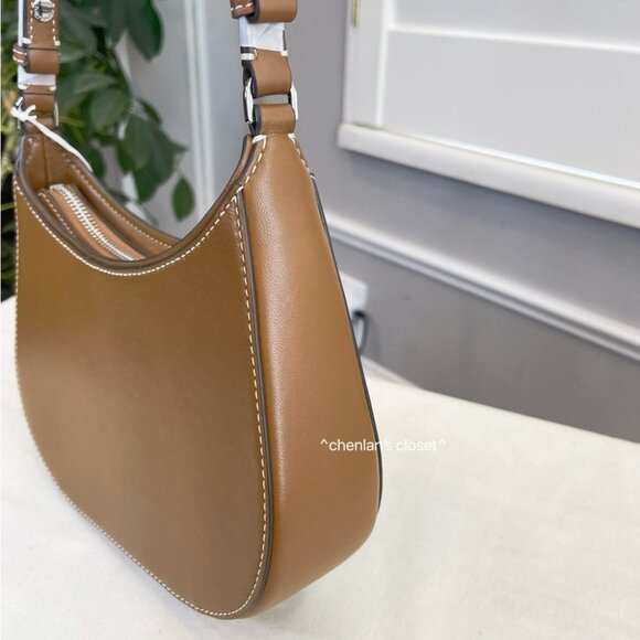 🌸NeW! Tory Burch Emerson Appliqué Shoulder Bag - Picture 8 of 13